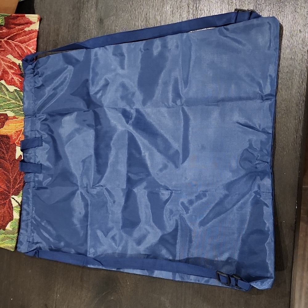 Skechers Drawstring Backpack - image 2